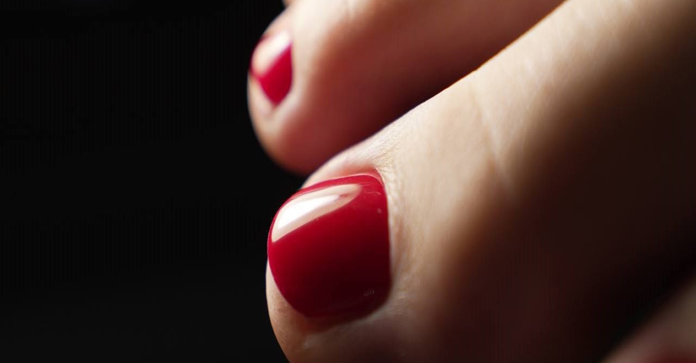 Педикюр зимой: почему важно не прекращать уход за стопами