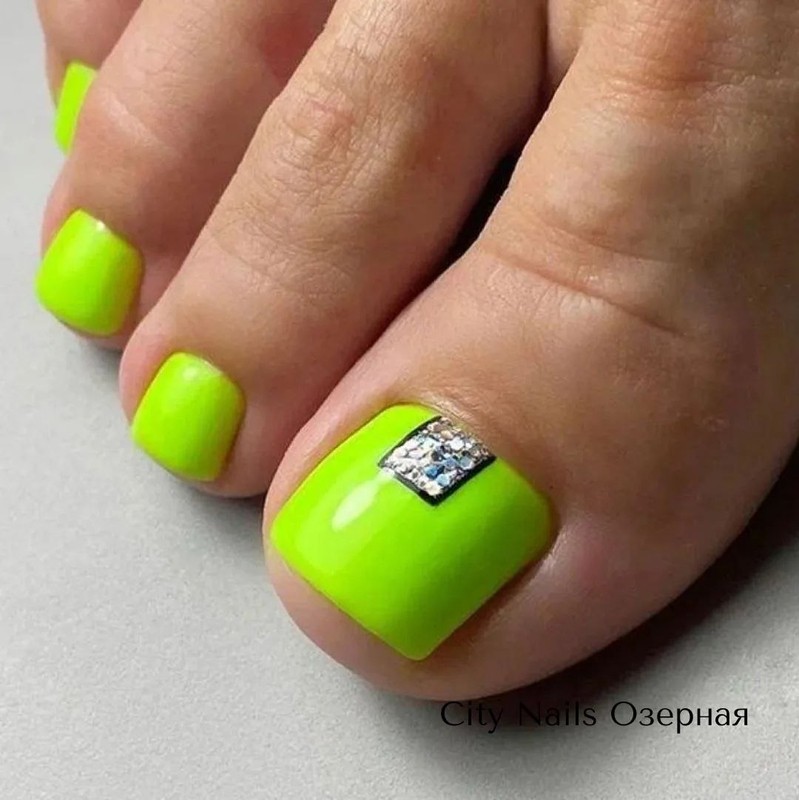 Педикюр