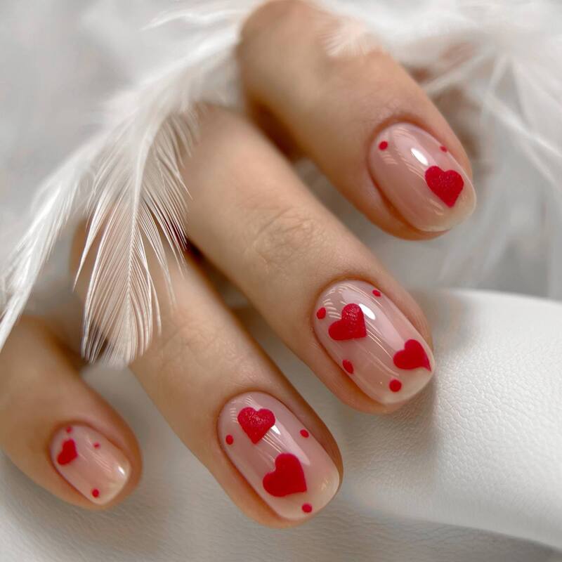 Покрытие и дизайн ногтей