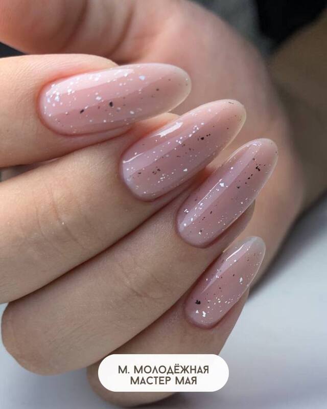 photo-5273995432198002215-y