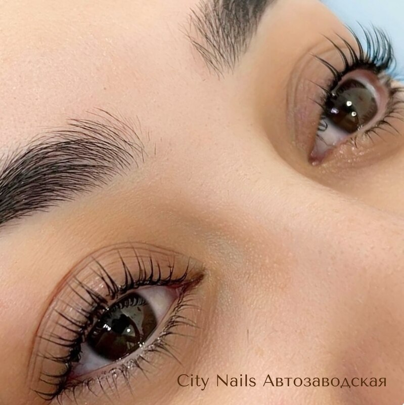Ламинирование бровей и ресниц