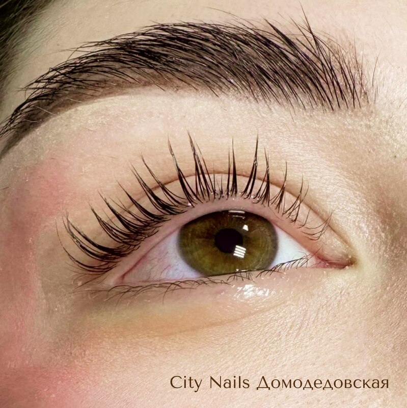 Ламинирование бровей и ресниц