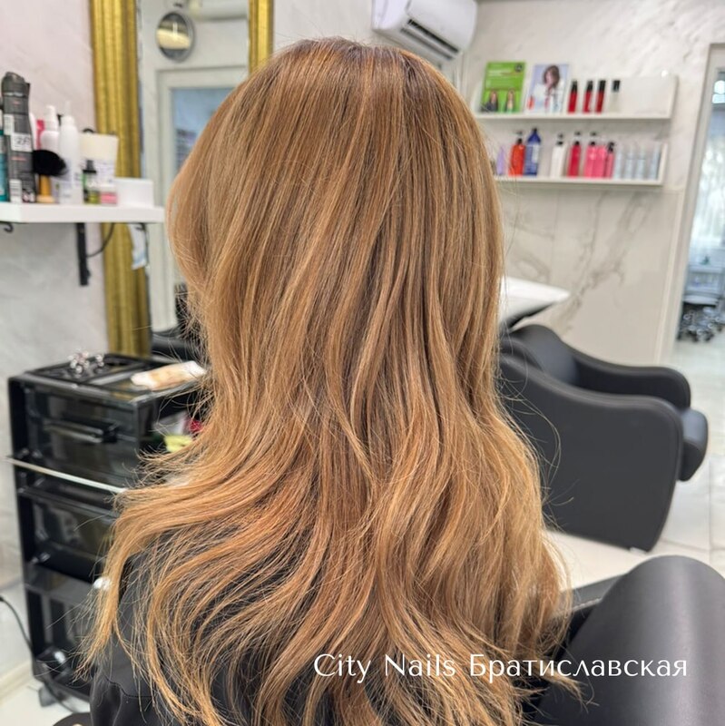 Окрашивание волос красителем L'OR&Eacute;AL