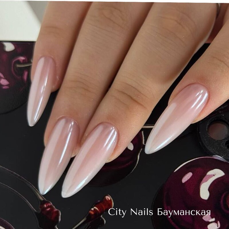 Наращивание и укрепление ногтей